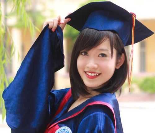 Nữ thủ khoa xinh đẹp hay bị nhầm là con trai