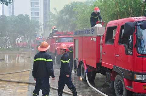 Ecopark diễn tập công tác PCCC cho khu Chung cư Rừng Cọ