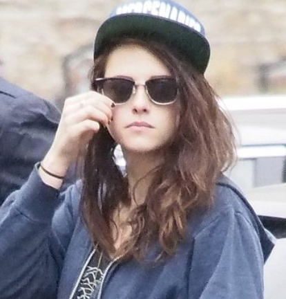 Kristen Steward buồn khi diễn cùng bạn Robert Pattinson