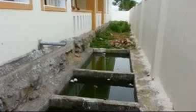 Bé trai 2 tuổi rơi hố ga chết đuối