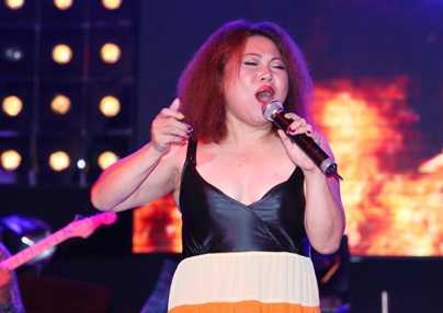 Siu Black thắng thế trên Bài hát yêu thích