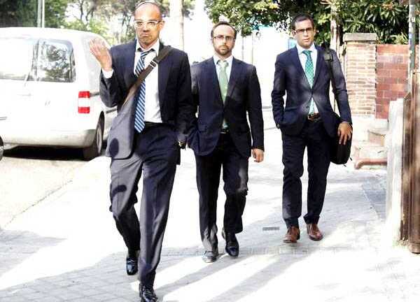 Đối phương tung chiêu, MU no say thất bại