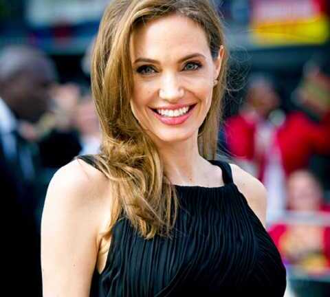 Angelina Jolie nhận giải Oscar danh dự