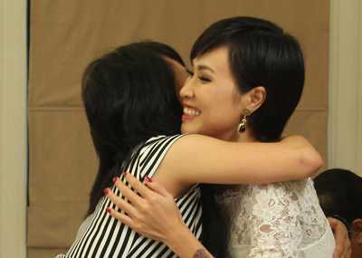 Uyên Linh làm giám khảo vòng loại Vietnam Idol 2013