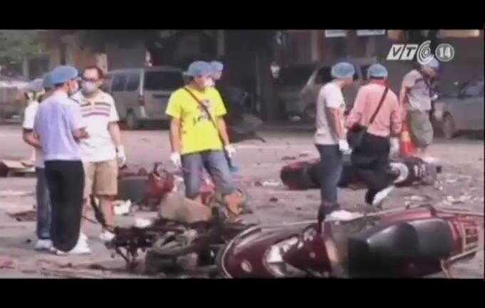 Hiện trường tang thương vụ nổ bom trường học