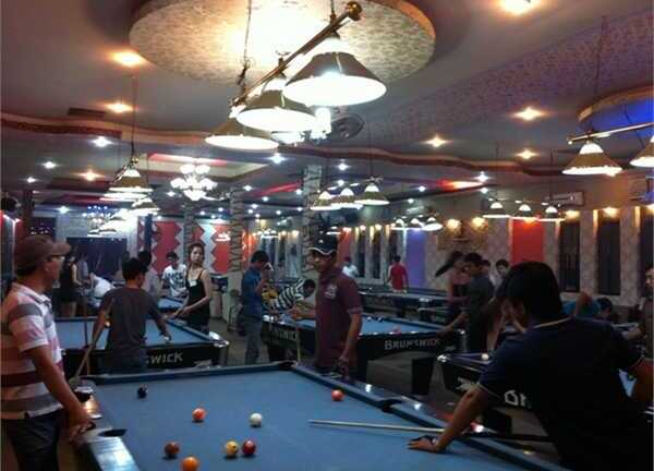 Clip: Ồn ào, bực mình rút súng bắn 2 người thương tích