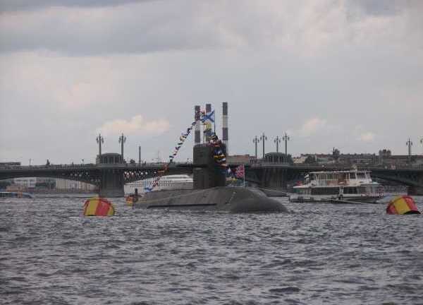 Hỏa lực tàu ngầm mới nhận của Nga có gì?