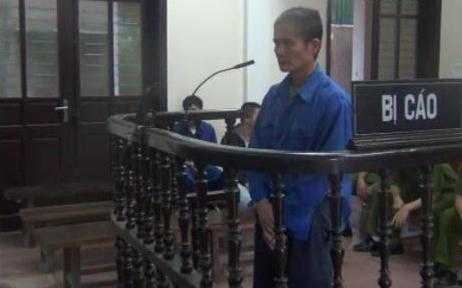 Dùng búa đinh sát hại vợ hờ