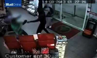 Rút giày chống trả trộm cầm dao hung hãn