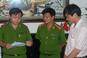 Đà Nẵng: Bắt giam một trưởng phòng tài chính