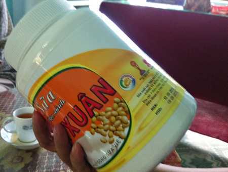 Chuyện lạ: Nhà trường đi bán sữa đậu nành