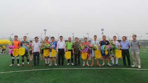 Phóng viên Hà Nội hội ngộ trên sân cỏ