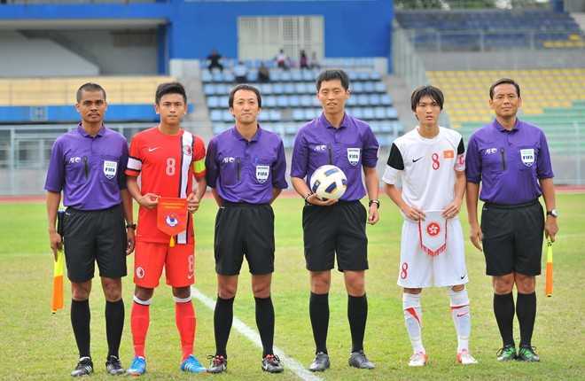 Trọng tài Trung Quốc làm khổ U19 Việt Nam?