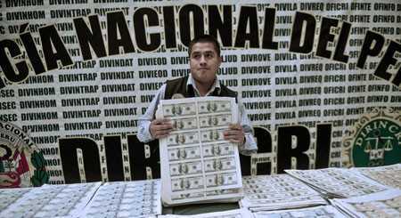 Bí mật trong vương quốc tiền USD giả