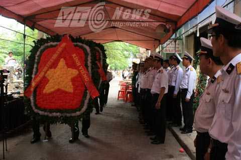 Phút sinh tử của trung úy trên đảo Trường Sa