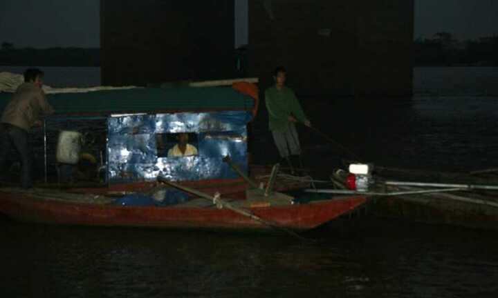 Clip: Thâu đêm tìm kiếm xác nạn nhân bị bác sĩ ném