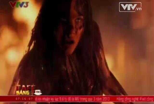 Nhiều người bị 'sốc' khi chứng kiến cô gái 'ma ám' ở quán cafe