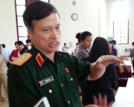 Trung tướng Trần Văn Độ: Cần lên án mạnh ngoại cảm 'lừa đảo'