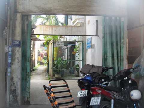Án mạng kinh hoàng trong phòng trọ giữa Sài Gòn
