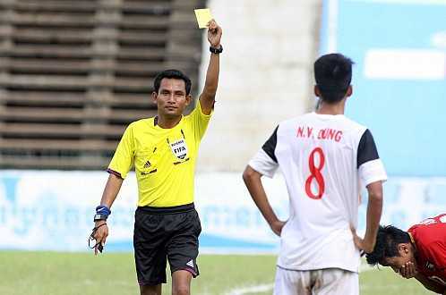 Nóng 24h: U22 Việt Nam đá như thể bán độ