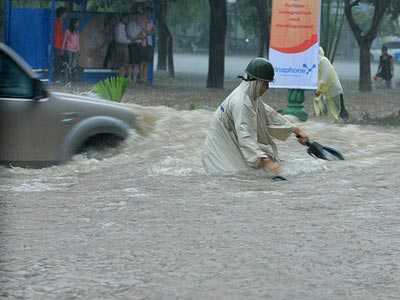Hà Nội sắp tái diễn trận lụt kinh hoàng năm 2008?
