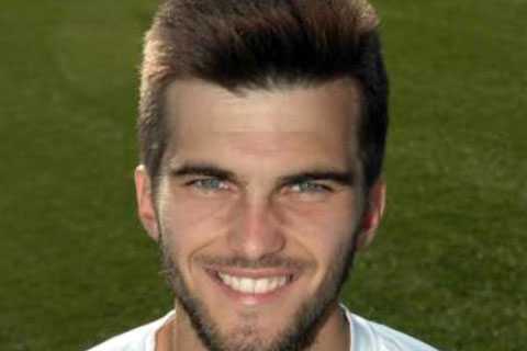 Suy tim, sao trẻ đột tử ngay trên sân