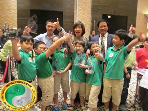 Việt Nam vô địch Robotics Quốc tế: Ghi chép từ Manila