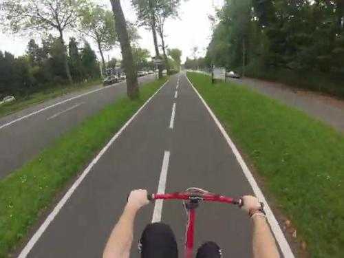 Đi xe bằng một bánh suốt 5km