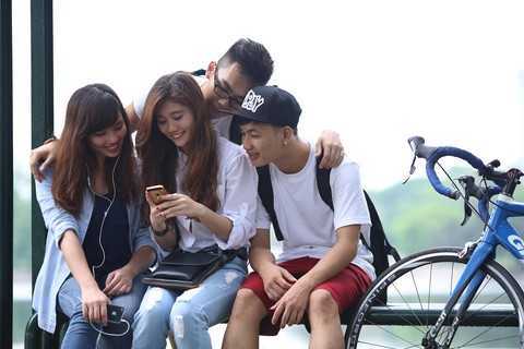 Nhận tin Xổ số - Trúng xe máy SH Mode với My Radio