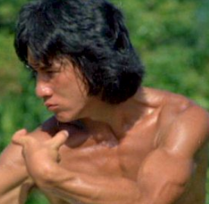 Xem Thành Long dùng võ say tiêu diệt sát thủ