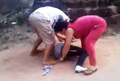 Người đàn bà đánh ghen, lột đồ tình địch lãnh án tù