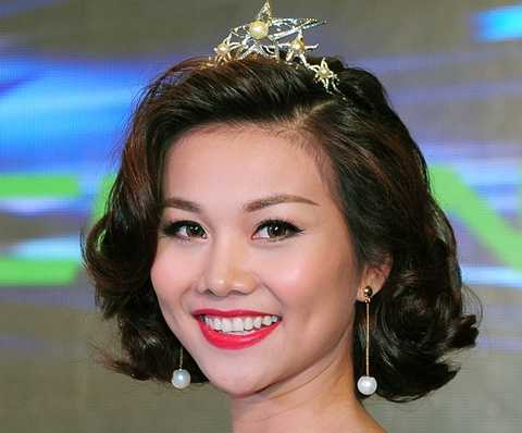 Thanh Hằng giành giải Mỹ nhân của năm 2013
