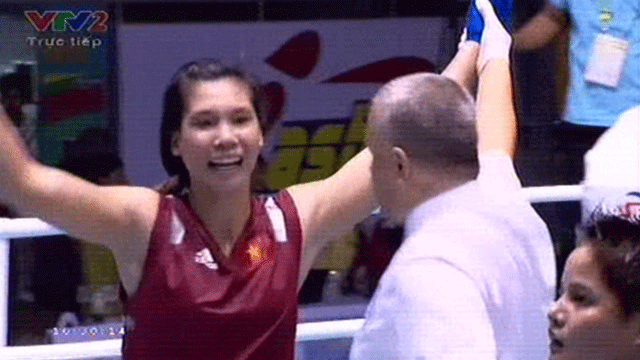 Clip: Hà Thị Linh giành thêm HCV cho quyền anh nữ