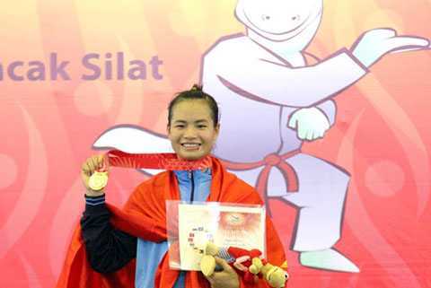 Clip: Nguyễn Thị Yến giành HCV thứ 3 cho Pencak Silat