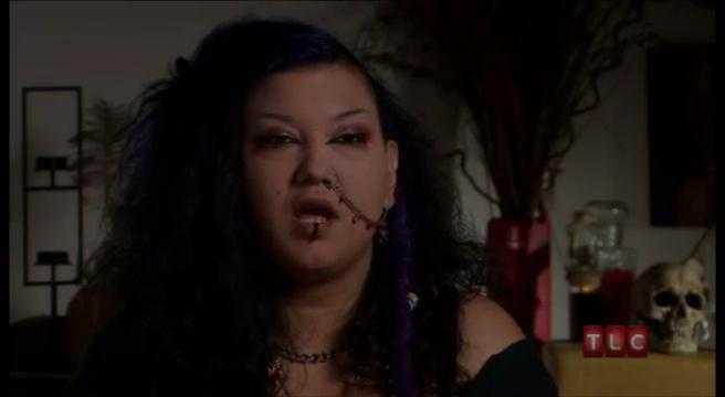 Chân dung cô gái nghiện hút máu người