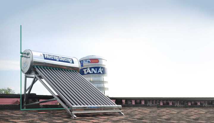 Máy nước nóng năng lượng mặt trời được tặng 1 triệu đồng