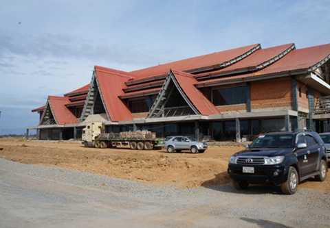 Đại gia 'nông dân' bầu Đức sẽ đi thăm ruộng bằng trực thăng