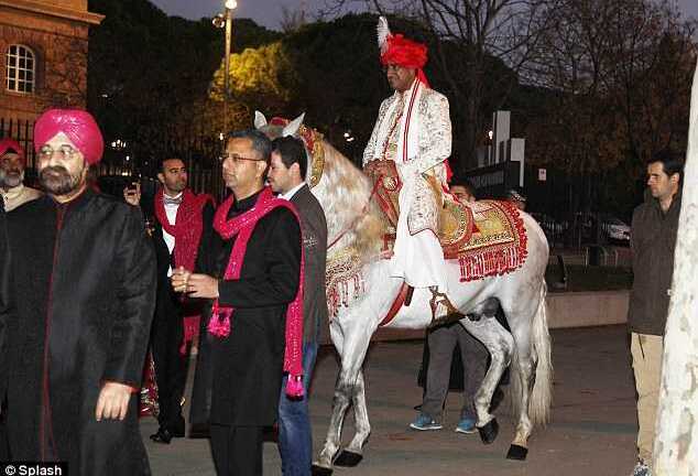 Cận cảnh đám cưới 1.700 tỷ của cháu tỷ phú