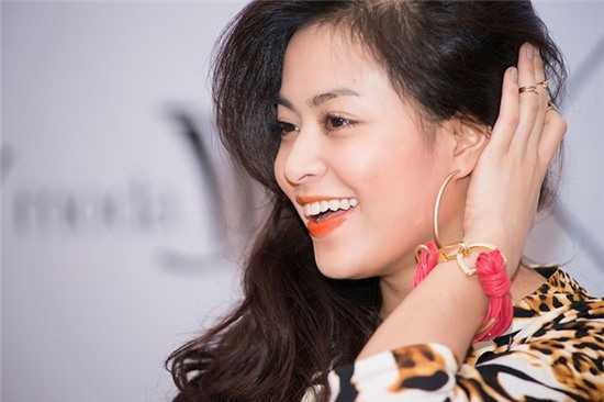 Hoàng Thùy Linh: Đệ nhất mỹ nhân showbiz Việt 2013