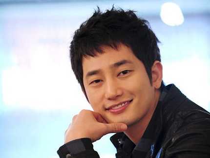 Sau scandal sex, Park Shi Hoo sang Trung Quốc đóng phim
