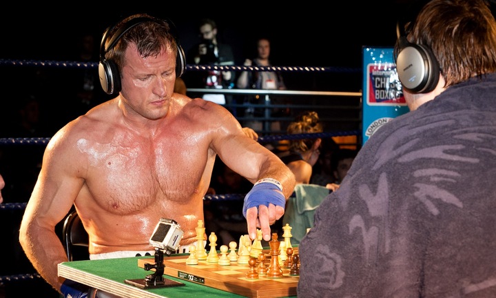 Clip: Cờ vua hoá thành môn bạo lực nhất hành tinh