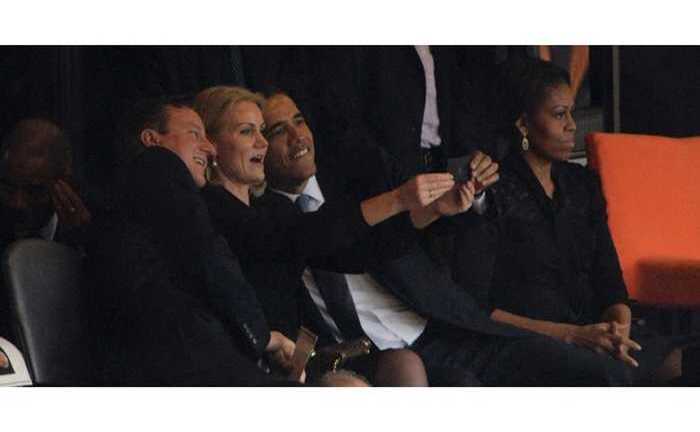 Ảnh 'tự sướng' của Tổng thống Mỹ lọt Top ảnh nổi bật 2013