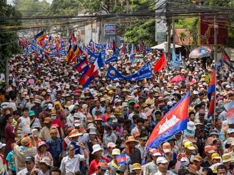 Phe đối lập Campuchia tuyên bố tạm ngừng biểu tình