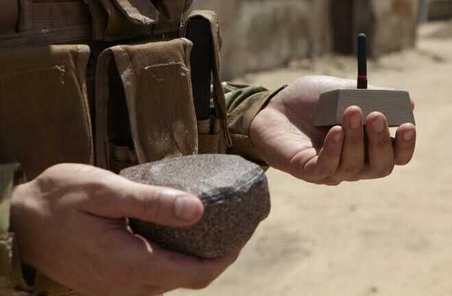 Clip: Kinh ngạc loại đá gián điệp vĩnh cửu của Mỹ