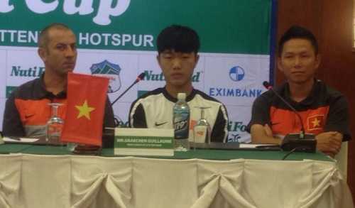 HLV U19 Việt Nam: Tôi sẽ ngủ trên băng ghế huấn luyện nếu...