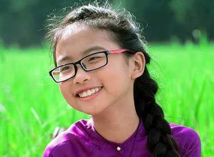 Phương Mỹ Chi hát 'ngọt lịm' trong trailer hài Tết