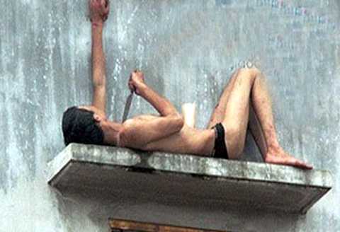 Rùng mình những biểu hiện man rợ vì ma tuý đá