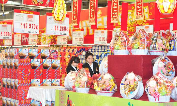 Metro tung khuyến mại 'khủng' hút khách dịp Tết