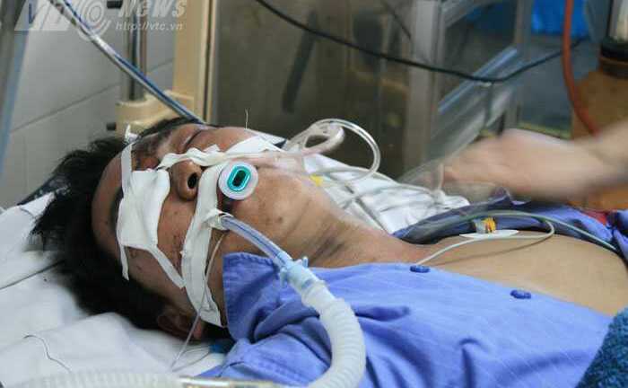 Cháy mỏ than 6 người chết: Người sống sót cũng nguy kịch