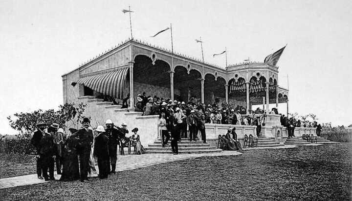 Hơn 100 năm trước, Hà Nội đua ngựa ở đâu?